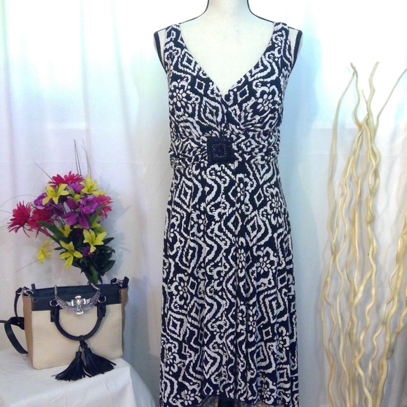 Enfocus Studio Dresses & Skirts - ❗️3/$15❗️ EnFocus Studios Hi-Low Dress